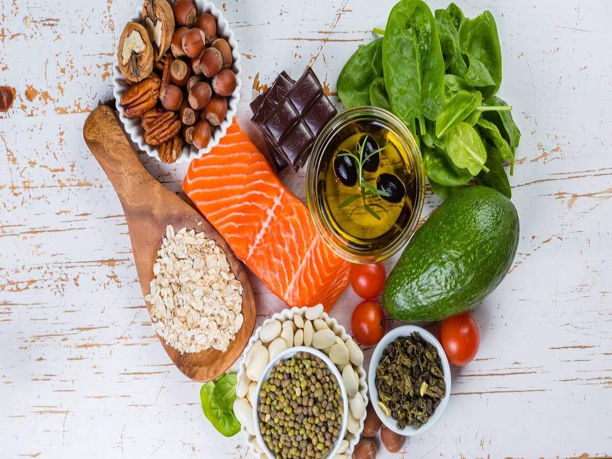 Health Tips: Consume these foods to tackle bad cholesterol; let's find out more about them.