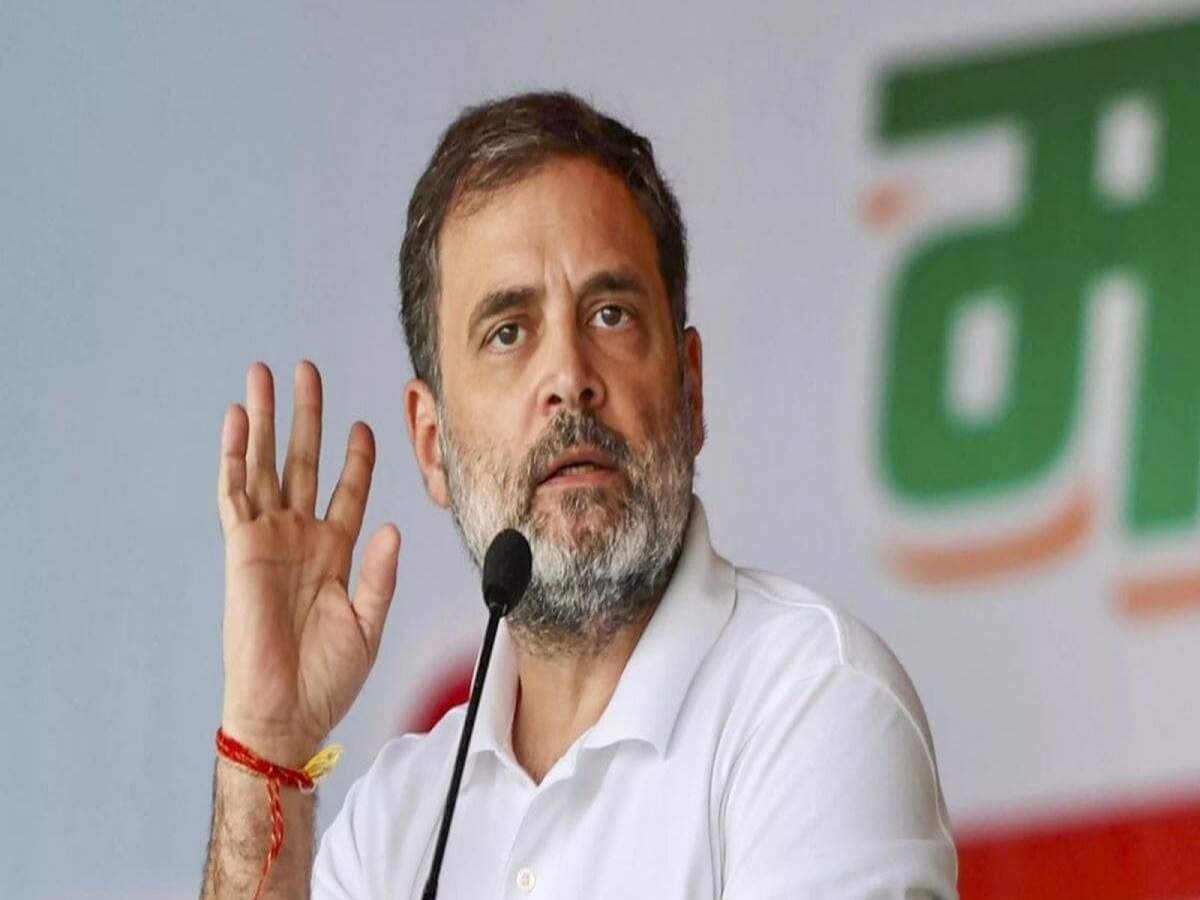 Politics News – Accident during preparations for Rahul Gandhi's event in Dehradun; Amar Mehta dies.
