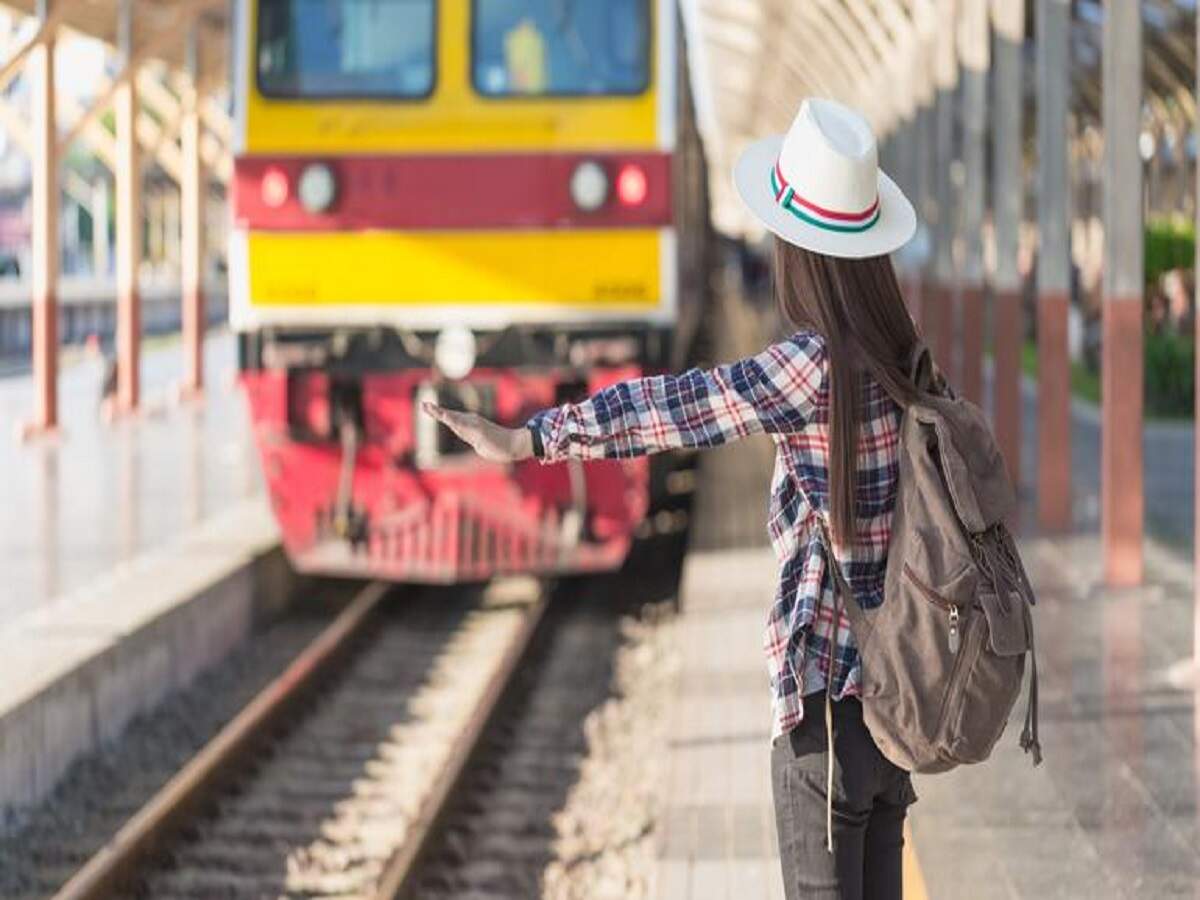 Train Safety Tips: Don't make these mistakes regarding your mobile, bag, and ticket while traveling by train—let's find out.