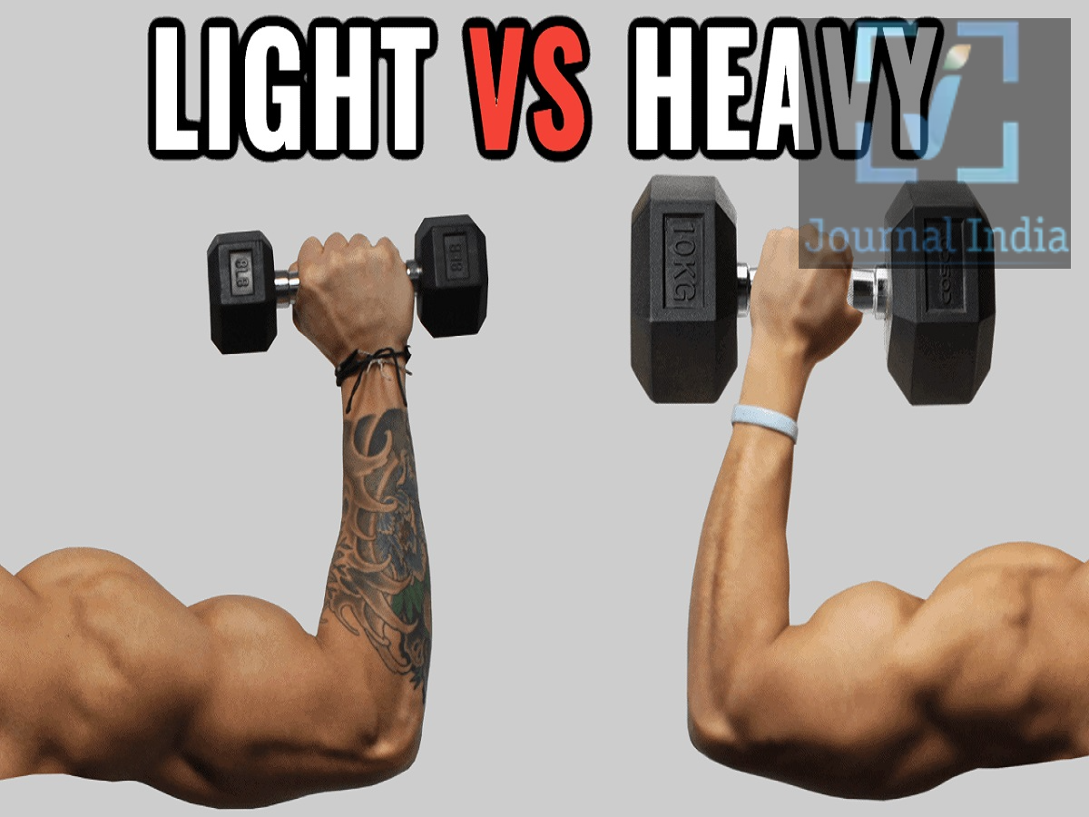 Muscle Building Tips: What builds muscle&mdash;heavy weights or light weights? Let&rsquo;s find out the full details.