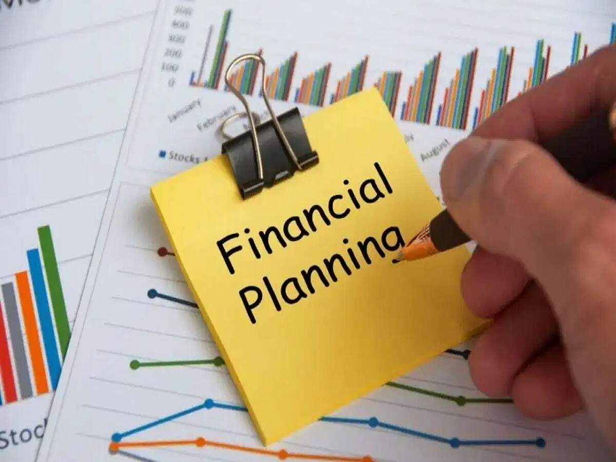 Investment Plan – Do you want a monthly pension of ₹50,000 in your old age? Let’s find out how you can achieve this.
