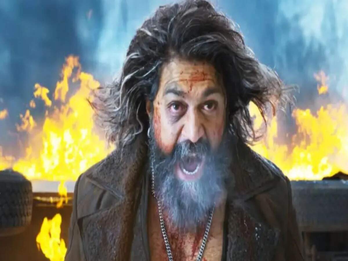 Entertainment News – Major update on the OTT deal for 'Toxic': The film's valuation has dropped from ₹150 crore to ₹30 crore.