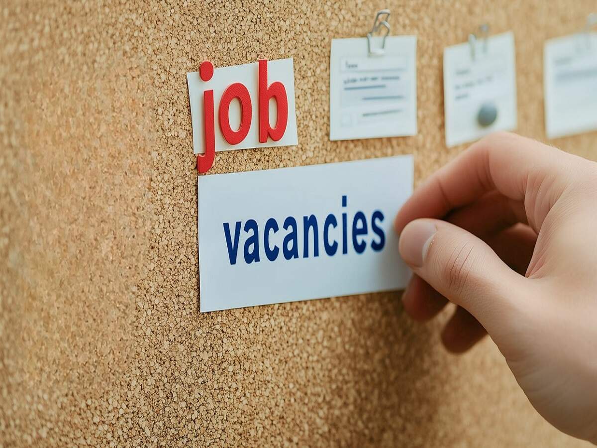 Government Jobs 2026: UIDAI announces recruitment for graduates; here’s how to apply.