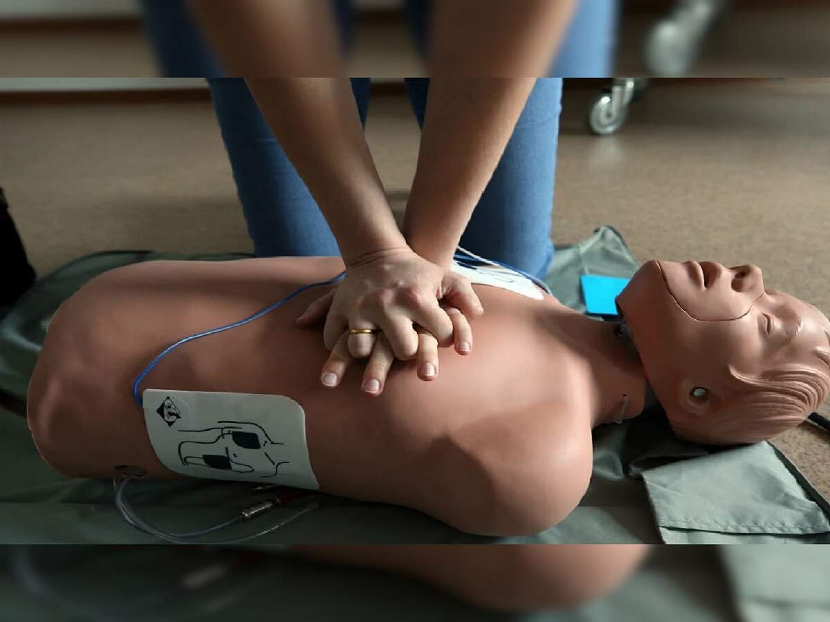 Health Tips: How to perform CPR during cardiac arrest – learn the correct method.