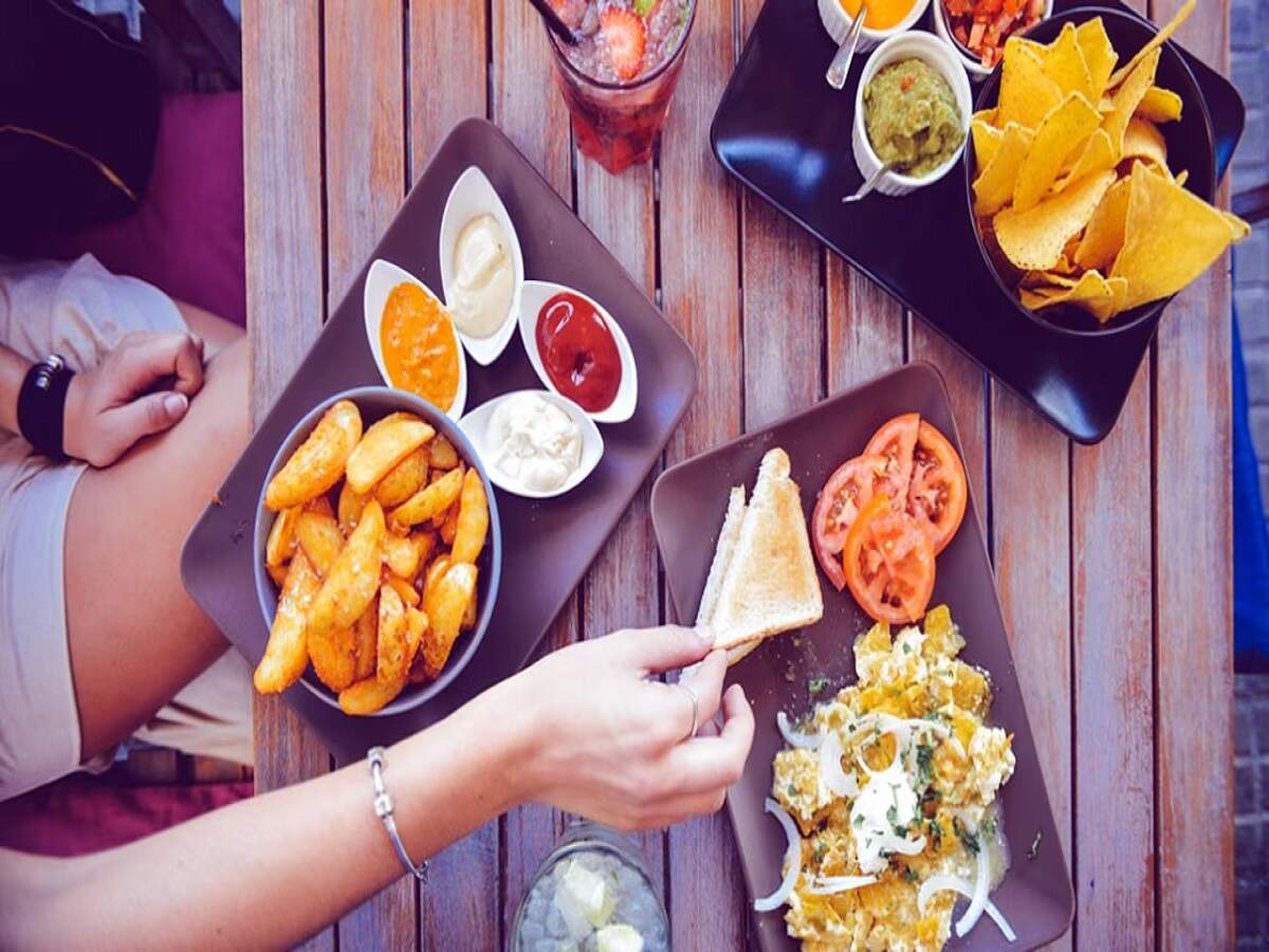 Health Tips: Do you feel hungry even after a full meal? Find out the reason why.