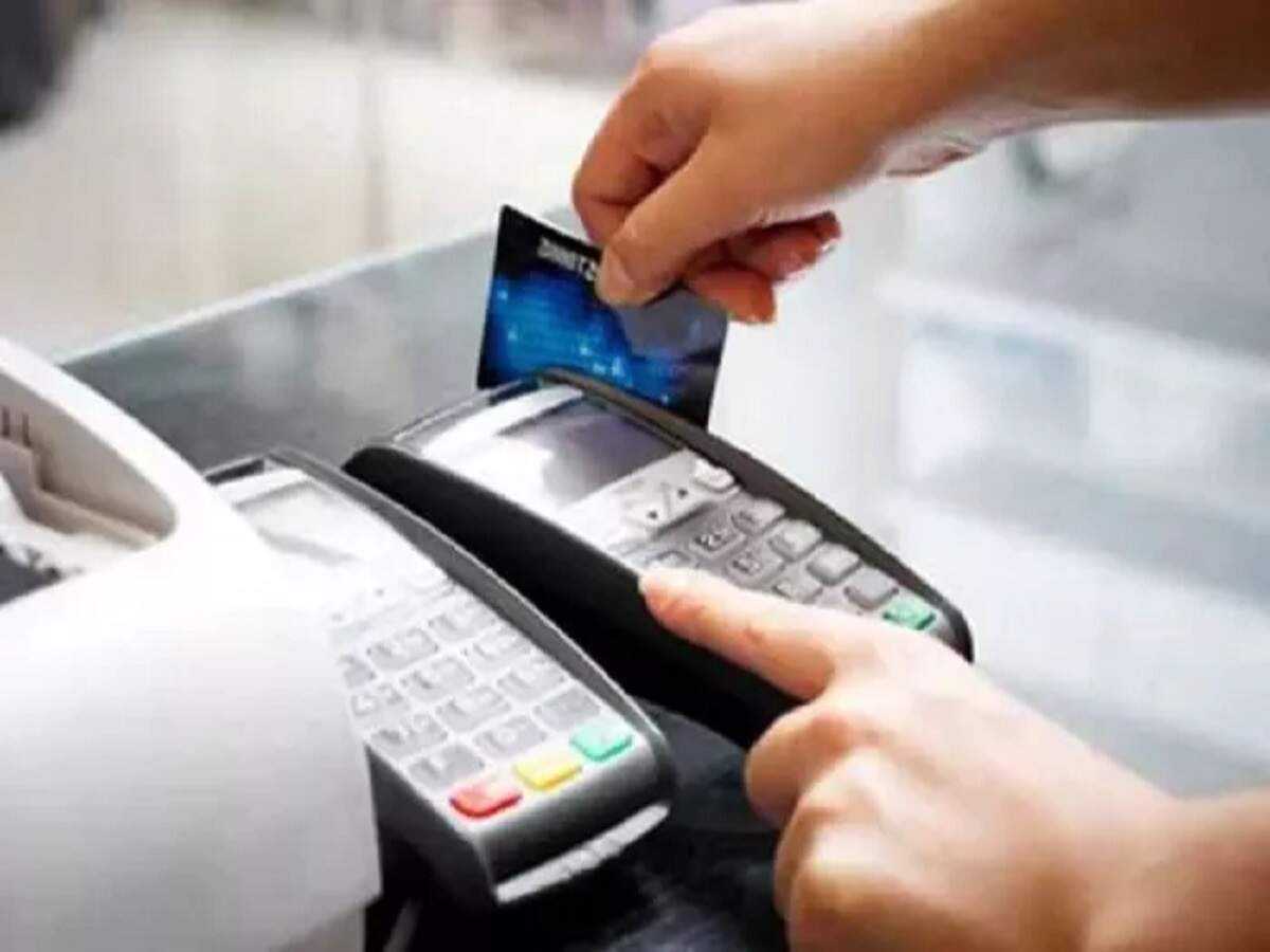Credit Card Shopping – If you shop using a credit card, keep these points in mind.