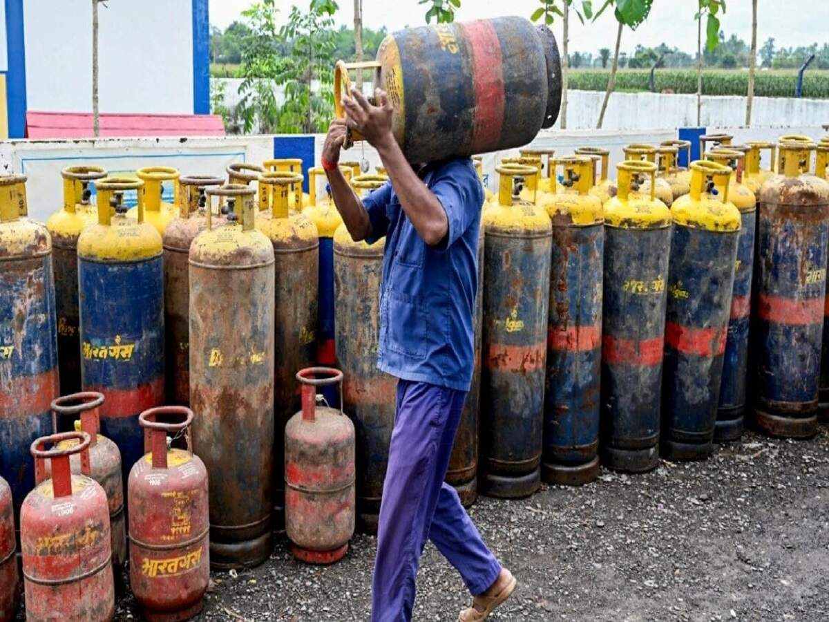 LPG Price – Check the full list of prices for different gas cylinders.