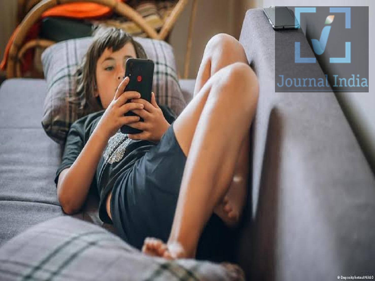 Ban on Nude Images &ndash; This country is introducing a new law to ban nude photos on children's phones.