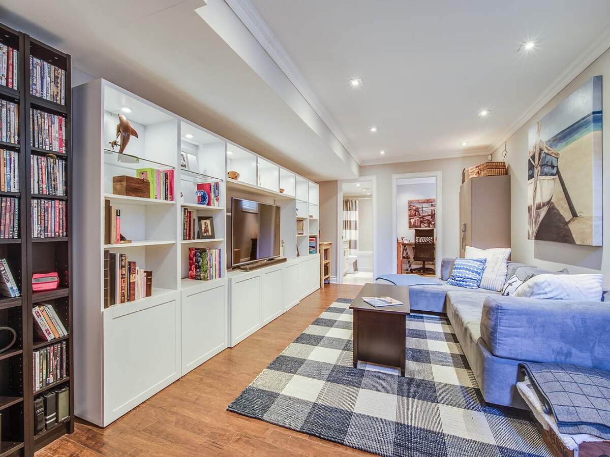 Vastu Tips: Throw these things out of your home today—your luck will change.