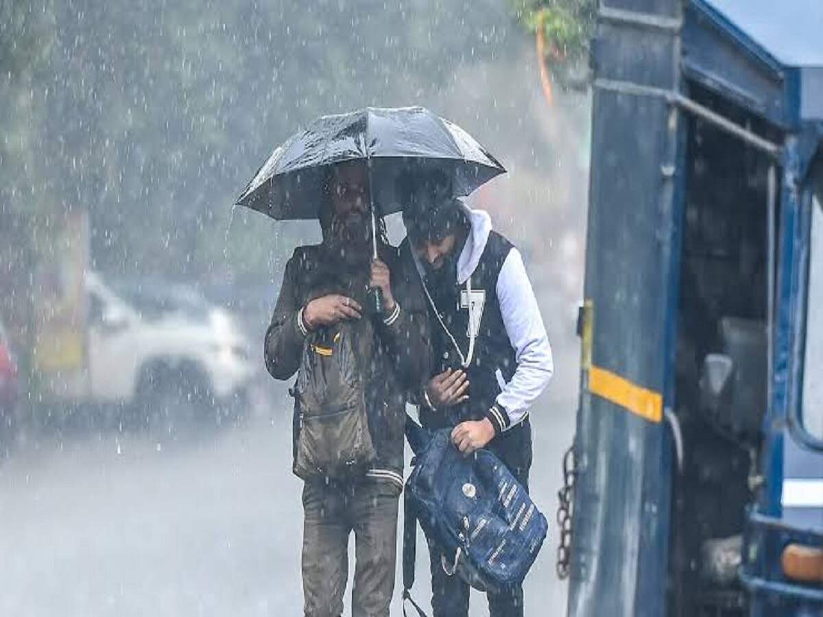 Weather Update- मौसम लेगा अचानक करवट, 14 घंटे के भीतर 18 राज्यों में मूसलाधार बारिश का अलर्ट