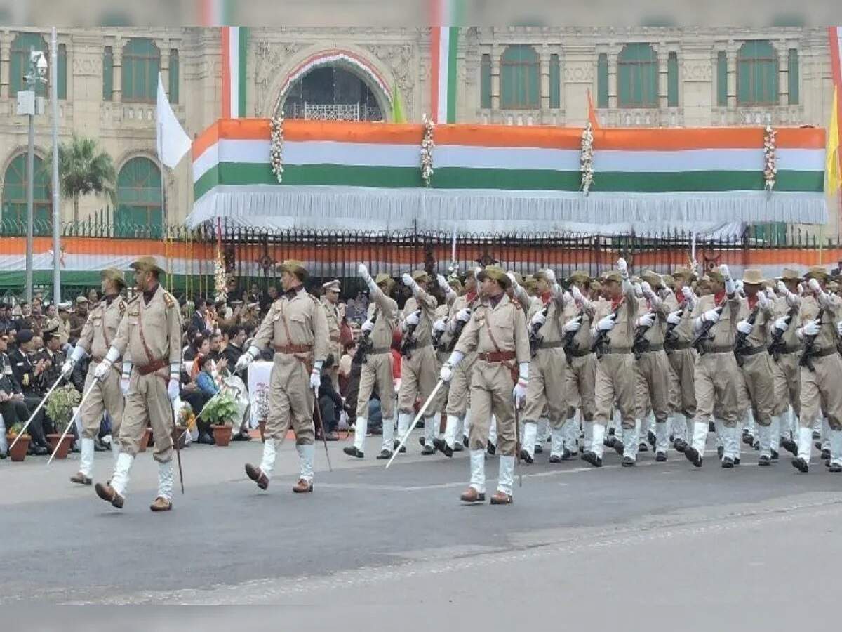 UP Police Recruitment 2026: UP to recruit for 81,000 posts ranging from Constable to SI; check full details.