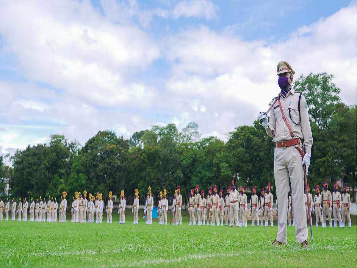 MP Police Recruitment 2026 – MPESB announces recruitment for Subedar and ASI posts for 12th-pass candidates; here’s how to apply.