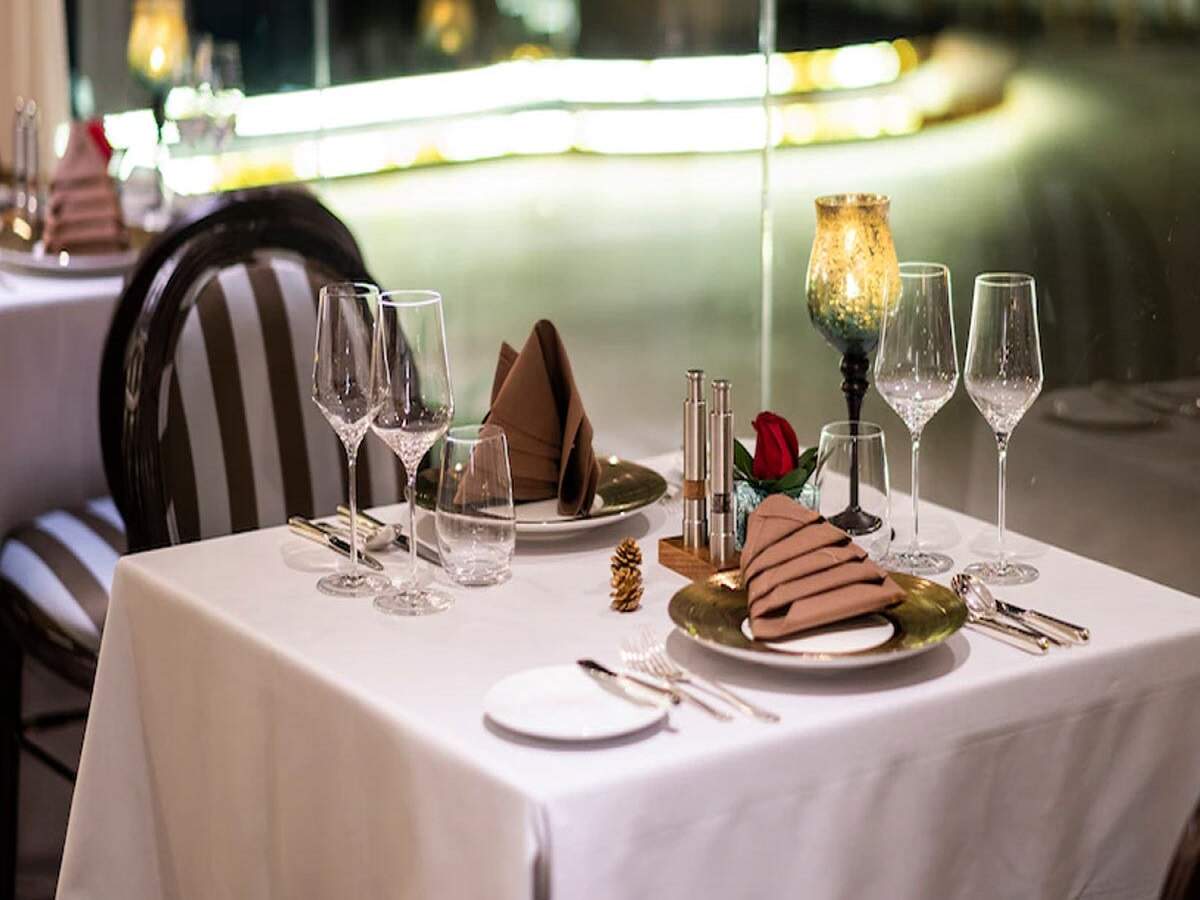 Business Update: Want to boost restaurant sales and earnings? Adopt these strategies.