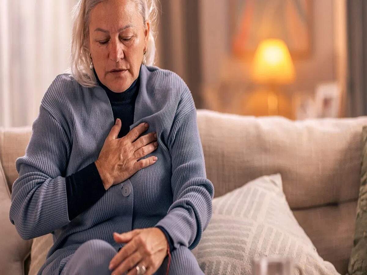 Health Tips: A heart attack can occur without chest pain; do not ignore these symptoms.