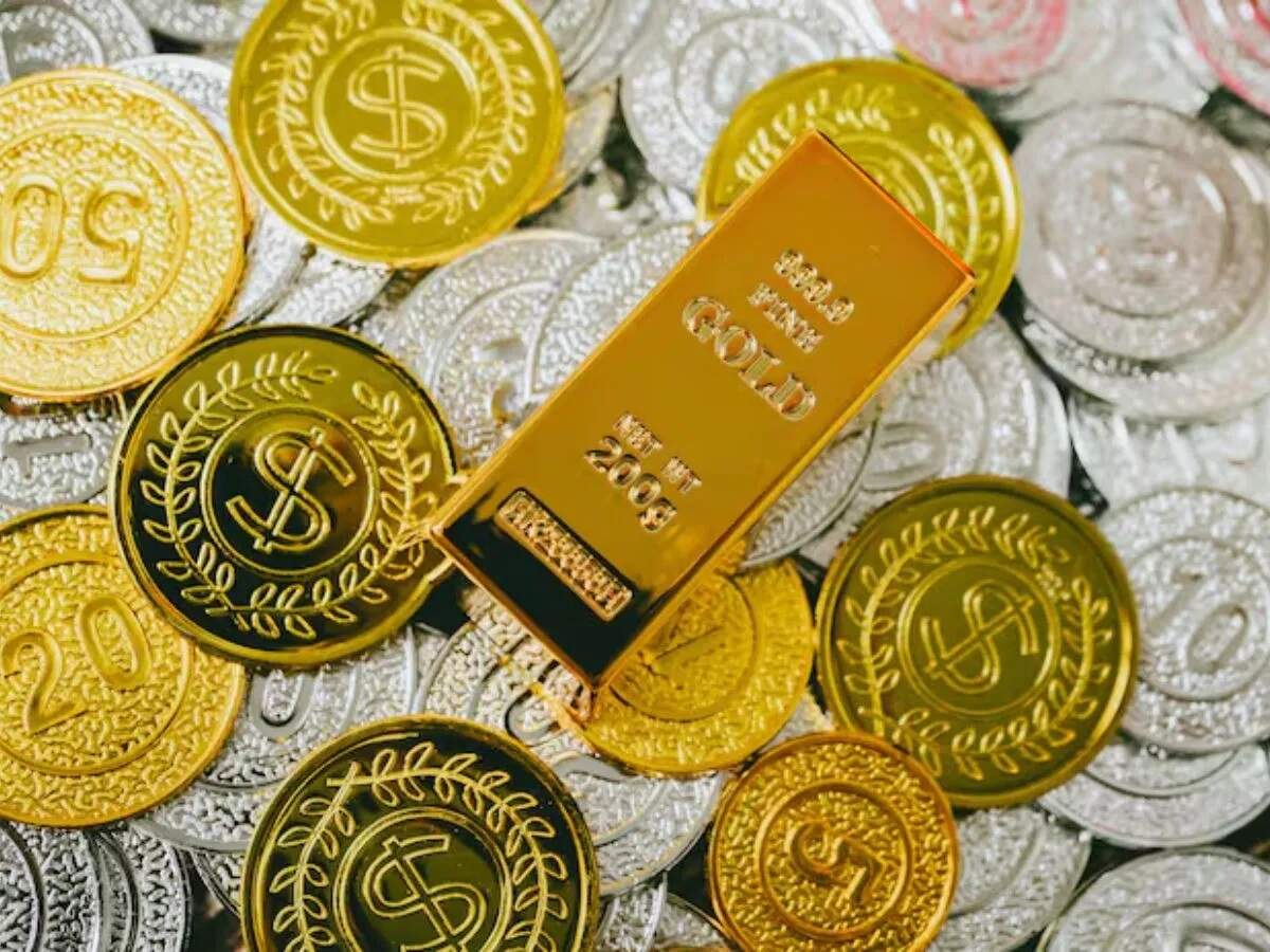 Gold and Silver Prices: Gold crosses the ₹1.50 lakh mark again; silver also sees a rise.