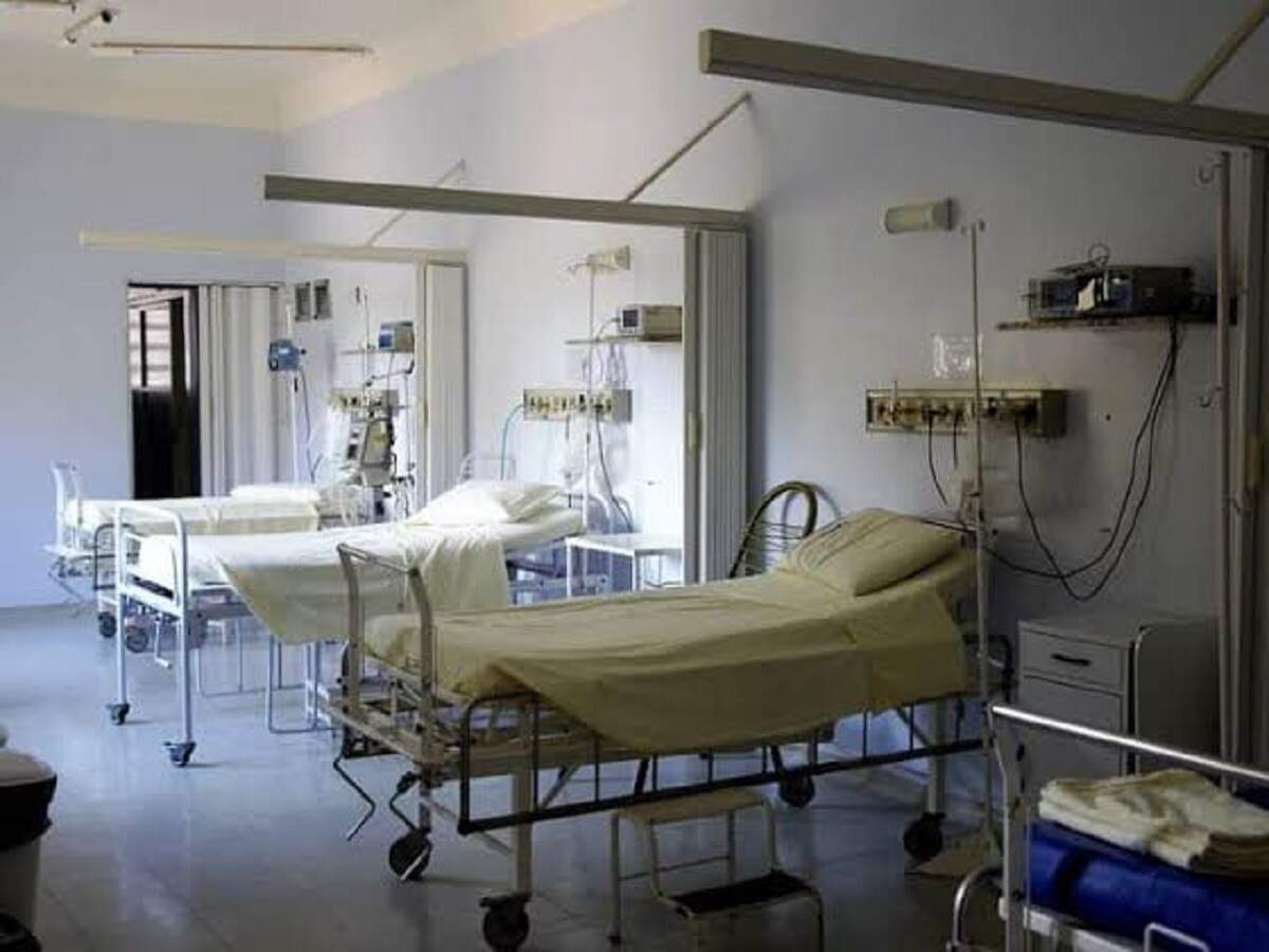 Hospital Expenses: How much more expensive are private hospitals compared to government hospitals, and which specific charges are higher?