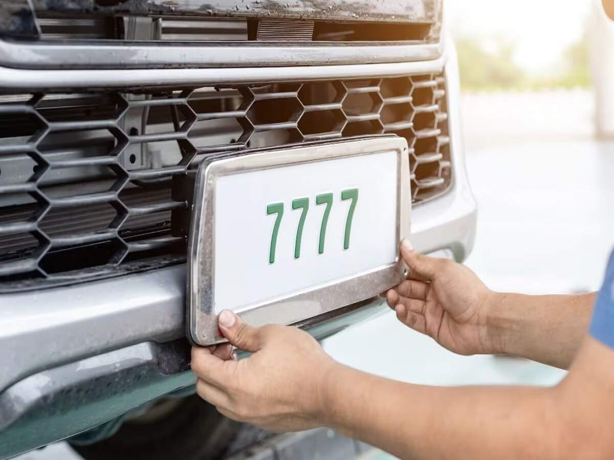 NUMBER PLATE – Replace the old number plate on your vehicle, or else you could face a fine of up to ₹10,000.