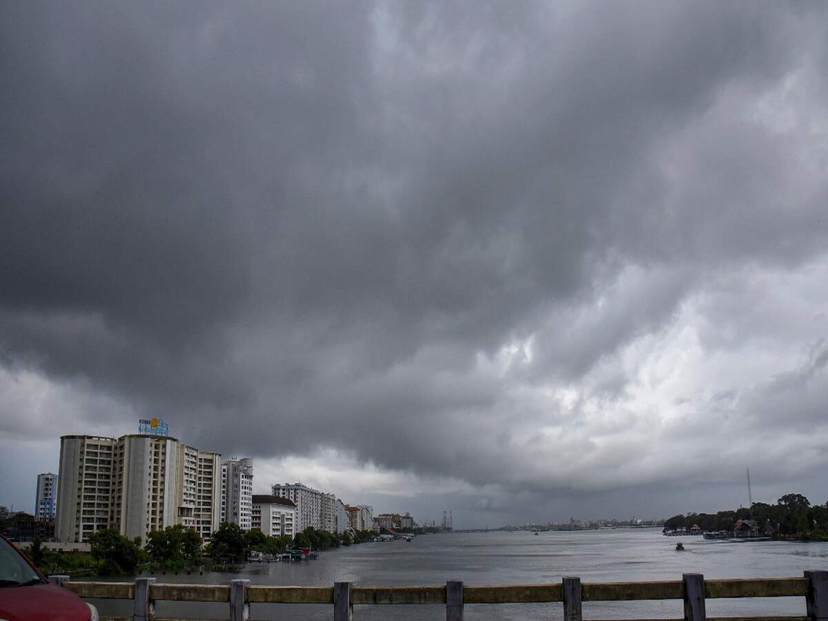 Weather Update – Heavy rain expected in these Indian states today; stay alert.