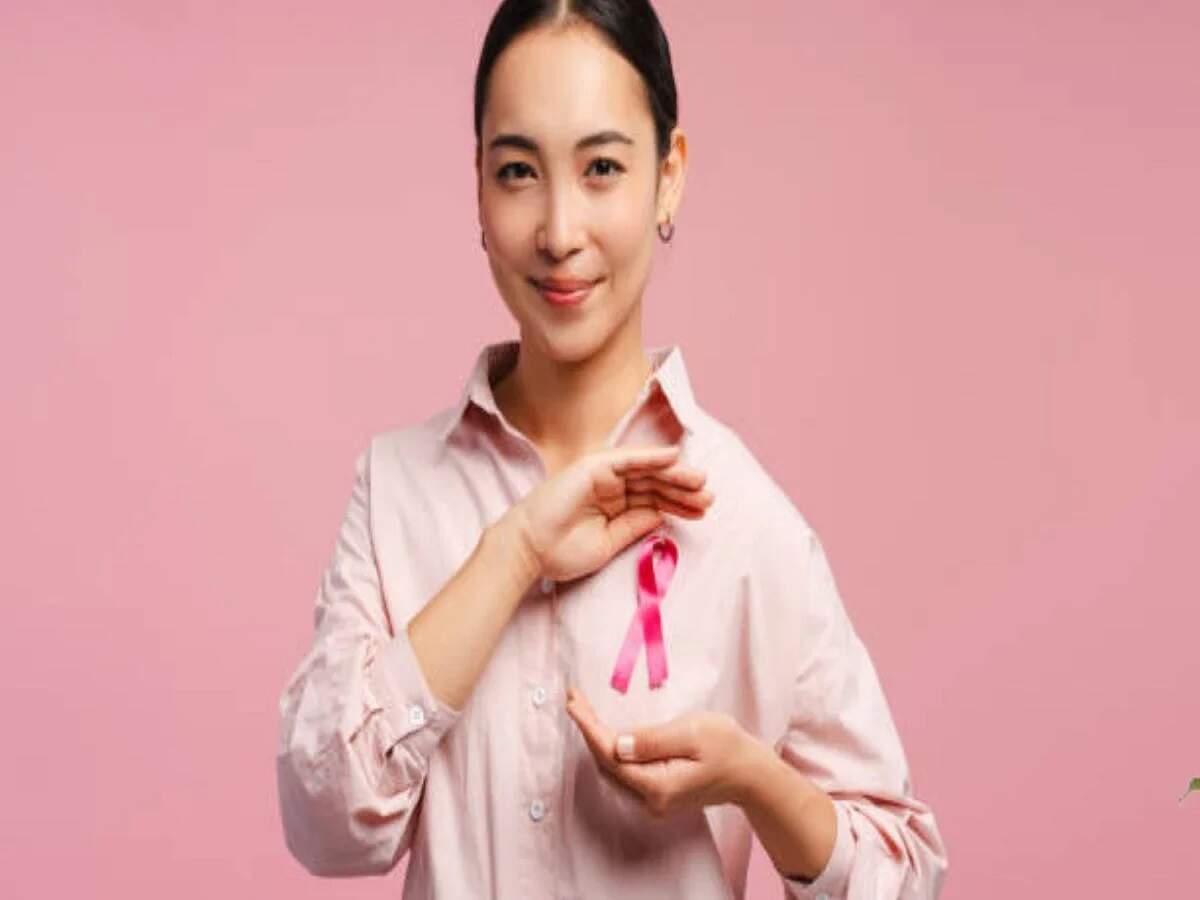 Health Tips: Your daily habits can protect you from breast cancer—let's find out how.