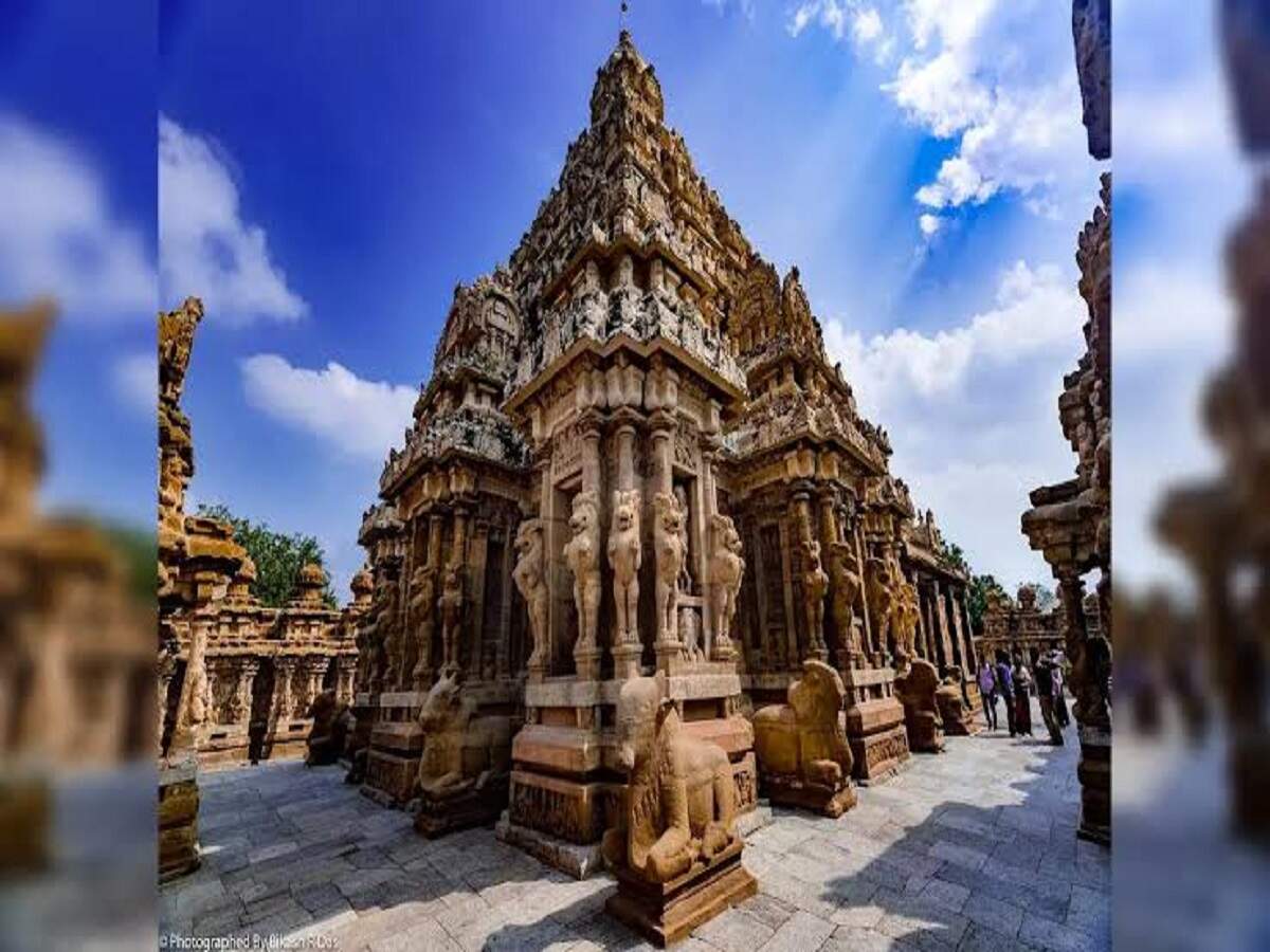 Travel Tips- दक्षिण भारत के इन मंदिरों में जीवन में एक बार जरूर जाएं, आस्था और वास्तुकला का अद्भुत संगम