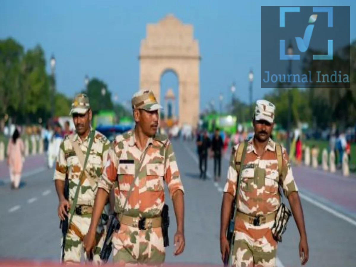 ITBP Recruitment 2026: ITBP में निकली हैड कांस्टेबल के पदों पर भर्ती, ऐसे करें आवेदन देश के युवाओं के लिए सुनहारा मौका हैं इंडो-तिब्बतन बॉर्डर पुलिस फोर्स (ITBP) में नौकरी पाने का, क्योंकि ITBP ने विभिन्न Head Constable पदों पर कुल 37 रिक्तियों के लिए भर्ती प्रक्रिया शुरू की है। ऑनलाइन आवेदन की प्रक्रिया 28 सितंबर 2026 से शुरू हो चुकी है, जबकि योग्य उम्मीदवार 27 अक्टूबर 2026 तक आवेदन कर सकते हैं। इच्छुक अभ्यर्थियों को आवेदन ITBP के आधिकारिक भर्ती पोर्टल के माध्यम से ऑनलाइन करना होगा। ITBP Recruitment 2026: पदों का विवरण इस भर्ती अभियान के तहत कुल 37 पदों पर नियुक्तियां की जाएंगी। Head Constable (Education and Stress Counsellor): 16 पद Head Constable (Motor Mechanic): 21 पद कुल पद: 37 Education and Stress Counsellor के लिए योग्यता इस पद के लिए उम्मीदवार के पास किसी मान्यता प्राप्त विश्वविद्यालय से संबंधित डिग्री होनी चाहिए, जिसमें Psychology विषय शामिल हो। इसके अलावा भर्ती नोटिफिकेशन में निर्धारित शैक्षणिक या शिक्षण संबंधी योग्यता पूरी करना आवश्यक है। आयु सीमा: 20 से 25 वर्ष आरक्षित वर्ग के उम्मीदवारों को नियमानुसार आयु सीमा में छूट मिलेगी। Motor Mechanic पद के लिए योग्यता Head Constable (Motor Mechanic) पद के लिए उम्मीदवार का 12वीं पास होना जरूरी है। इसके साथ संबंधित ट्रेड में ITI प्रमाणपत्र और निर्धारित अवधि का प्रैक्टिकल अनुभव या Automobile Engineering में तीन वर्षीय डिप्लोमा होना चाहिए। आयु सीमा: 18 से 25 वर्ष आरक्षित वर्गों को सरकारी नियमों के अनुसार आयु में छूट दी जाएगी। ITBP Head Constable Salary चयनित उम्मीदवारों को 7वें वेतन आयोग के अनुसार वेतन और अन्य लागू भत्तों का लाभ मिलेगा। भर्ती विज्ञापन के अनुसार वेतनमान ₹25,500 से ₹81,100 तक है। उम्मीदवारों को आवेदन करने से पहले संबंधित पद के Pay Level और भत्तों की पूरी जानकारी आधिकारिक नोटिफिकेशन में जरूर देखनी चाहिए। ITBP भर्ती में कैसे होगा चयन? ITBP Head Constable भर्ती में उम्मीदवारों को कई चरणों से गुजरना होगा। चयन प्रक्रिया में मुख्य रूप से ये चरण शामिल हैं: PET &ndash; Physical Efficiency Test PST &ndash; Physical Standard Test Written Examination Practical Test Document Verification Medical Examination लिखित परीक्षा में 100 अंकों के Objective Type Questions पूछे जाएंगे। Motor Mechanic पद के लिए लिखित परीक्षा का स्तर 12वीं कक्षा के बराबर बताया गया है। आवेदन शुल्क कितना है? General/OBC/EWS: ₹100 SC/Ex-Servicemen: नियमानुसार शुल्क में छूट आवेदन शुल्क का भुगतान ऑनलाइन माध्यम से करना होगा। ITBP Head Constable Recruitment 2026: महत्वपूर्ण तारीखें आवेदन शुरू: 28 सितंबर 2026 आवेदन की अंतिम तारीख: 27 अक्टूबर 2026 कुल रिक्तियां: 37 पद ITBP Head Constable Recruitment 2026 के लिए कैसे करें आवेदन? ऑनलाइन आवेदन करने के लिए उम्मीदवारों को ITBP के आधिकारिक भर्ती पोर्टल पर जाना होगा। इसके बाद: सबसे पहले पोर्टल पर Registration करें। रजिस्ट्रेशन के बाद अपने अकाउंट में Login करें। संबंधित Head Constable भर्ती के आवेदन लिंक को खोलें। मांगी गई सभी जानकारी सावधानीपूर्वक भरें। आवश्यक दस्तावेज अपलोड करें। लागू होने पर आवेदन शुल्क का भुगतान करें। आवेदन फॉर्म Submit करें। भविष्य के लिए Confirmation Page/Application Form का प्रिंट या डाउनलोड जरूर रखें।