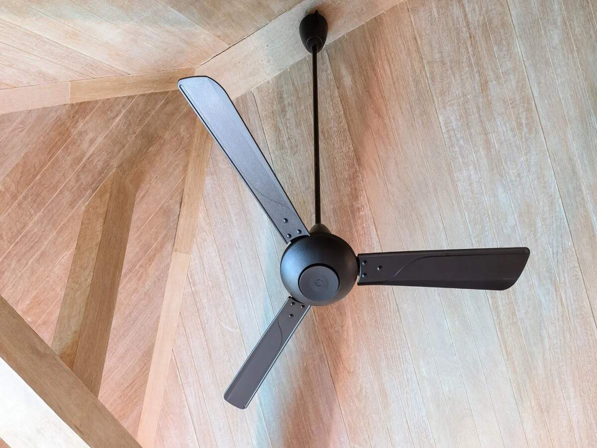 AC Tips: Should you run the ceiling fan while the AC is on? Let's find out.